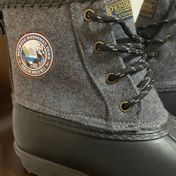 Pendleton Olympic National Park Duck Boot In Grey Fabric- New Without Box - Picture 2 of 14